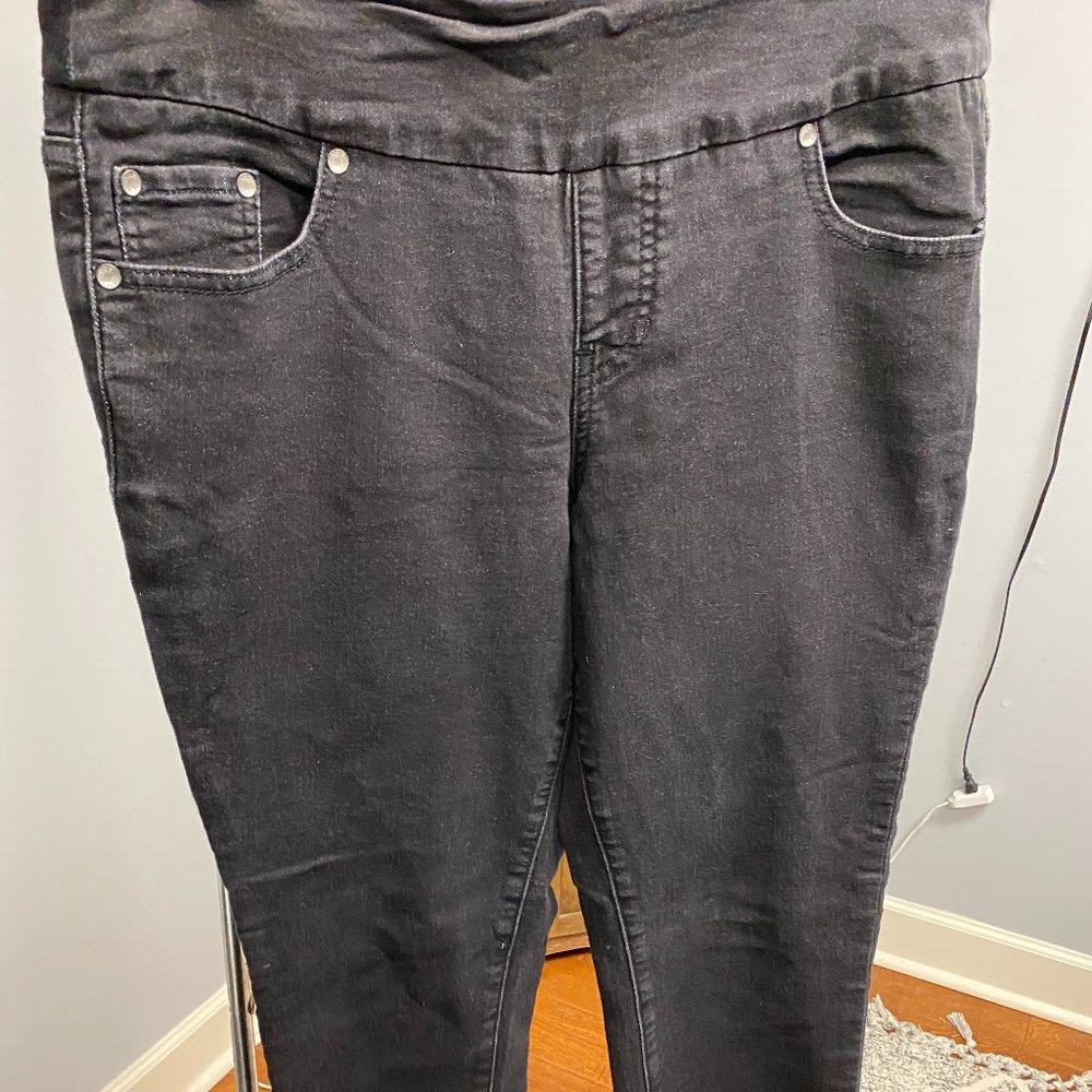 Women's colored jeans